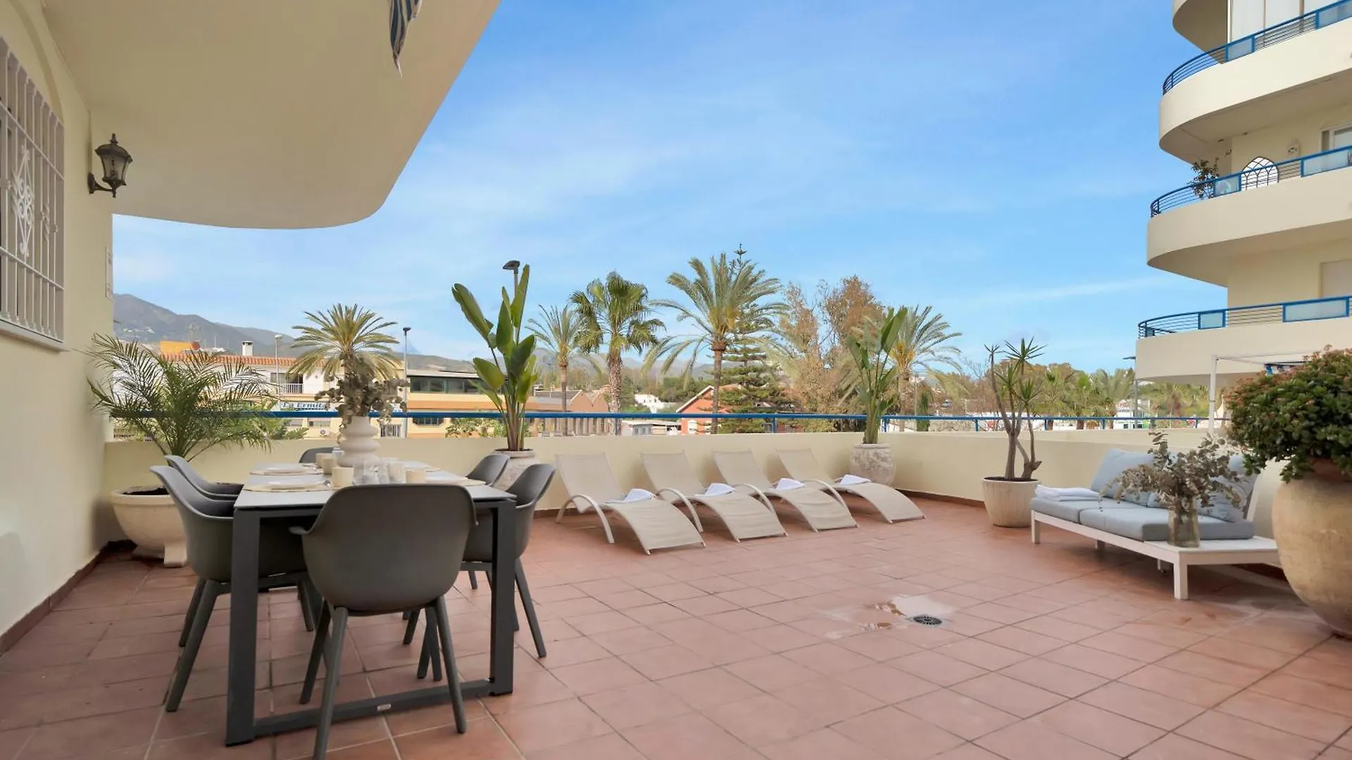 Marbella Beachfront - Exclusivo Apartamento En Primera Linea De Playa 0*,