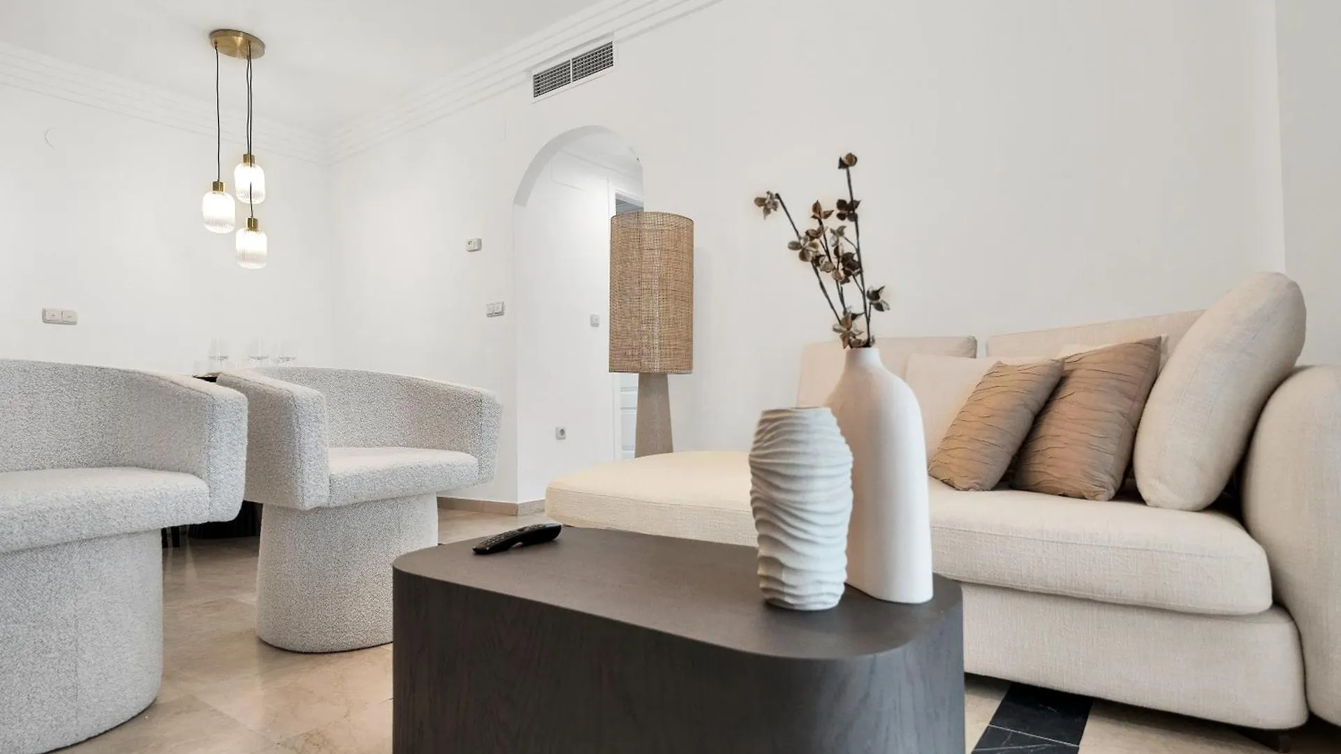 Marbella Beachfront - Exclusivo Apartamento En Primera Linea De Playa